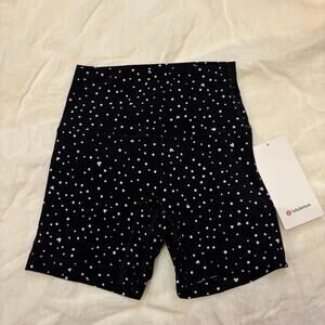 LULULEMON ALIGN NO LINE SHORT 6" HEART SCATTER DOT Black size 4 NWT